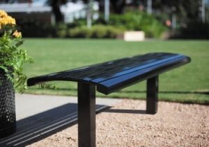 6′ RICHMOND SERIES STEEL HORIZONTAL SLAT W/O BACK BENCH (ARM RESTS) – IN GROUND