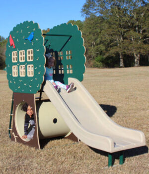 TREEHOUSE FUN SLIDE